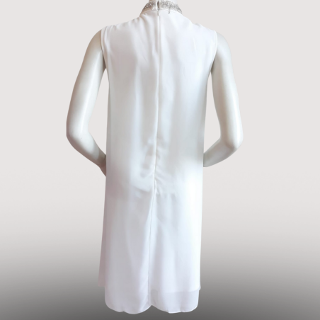 Robe courte Blanche Élégante