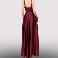 Robe Longue Élégance Dorée