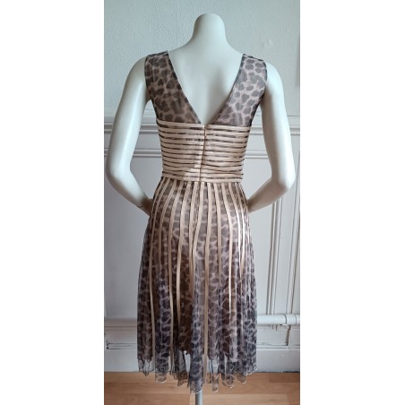 Robe courte